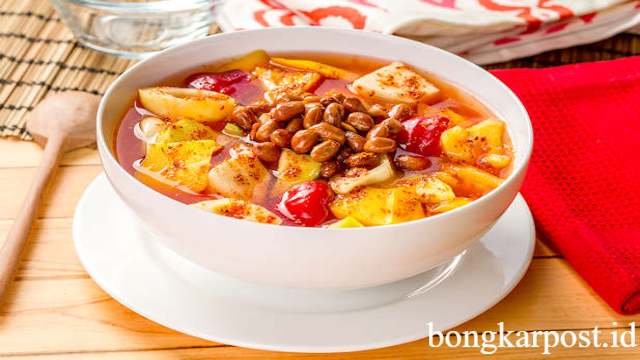 Asinan Bogor: Kuliner Khas Bogor yang Melegenda